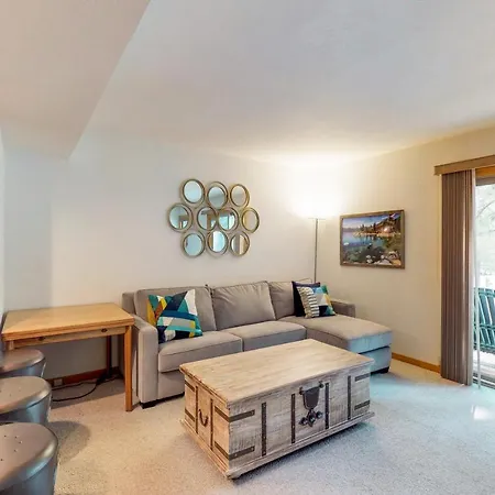 Sierra Sky Apartment